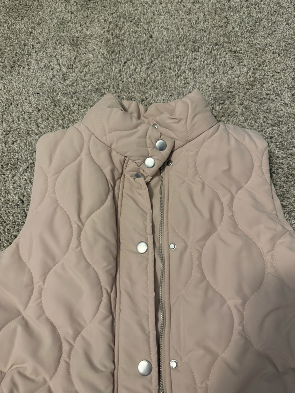 Shein Vest - Picture 3 of 6